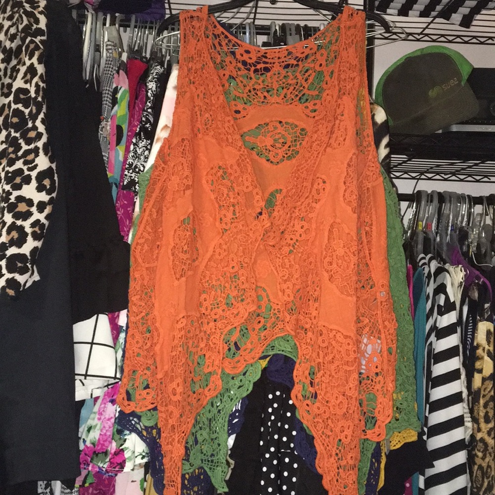 Cute vests - Picture 4 of 6